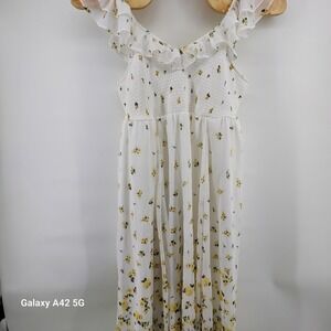 Torrid 3X White Yellow Floral Smocked Ruffle Maxi Dress 22-24